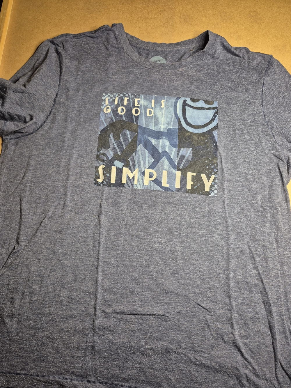Life Is Good Men's Navy Blue 'Simplify' Short Sleeve Graphic Tee